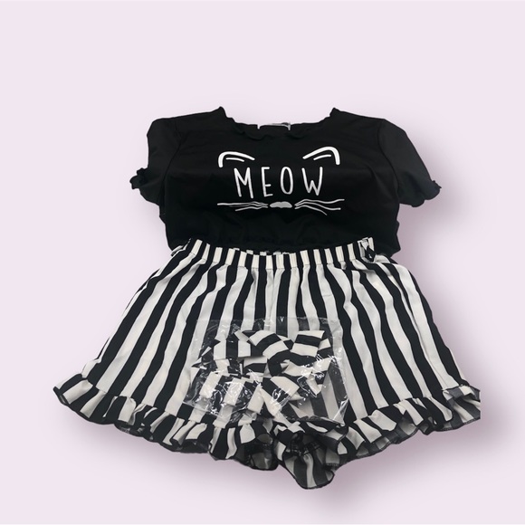 2pc Girl “Meow” Outfit With Belt | Black and White Stripes - Picture 12 of 12